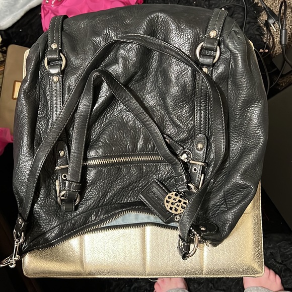 Coach #15273 - Picture 4 of 16